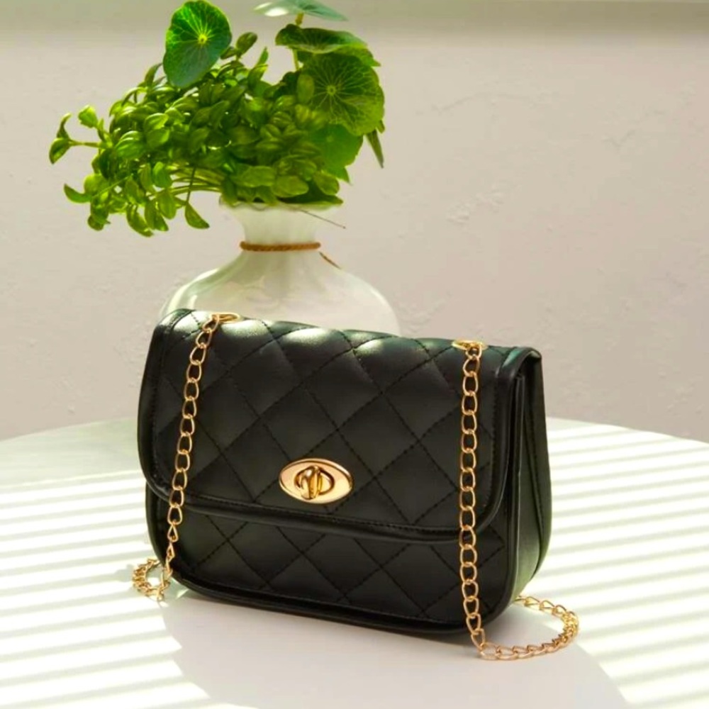 Black Chainlink Purse🖤